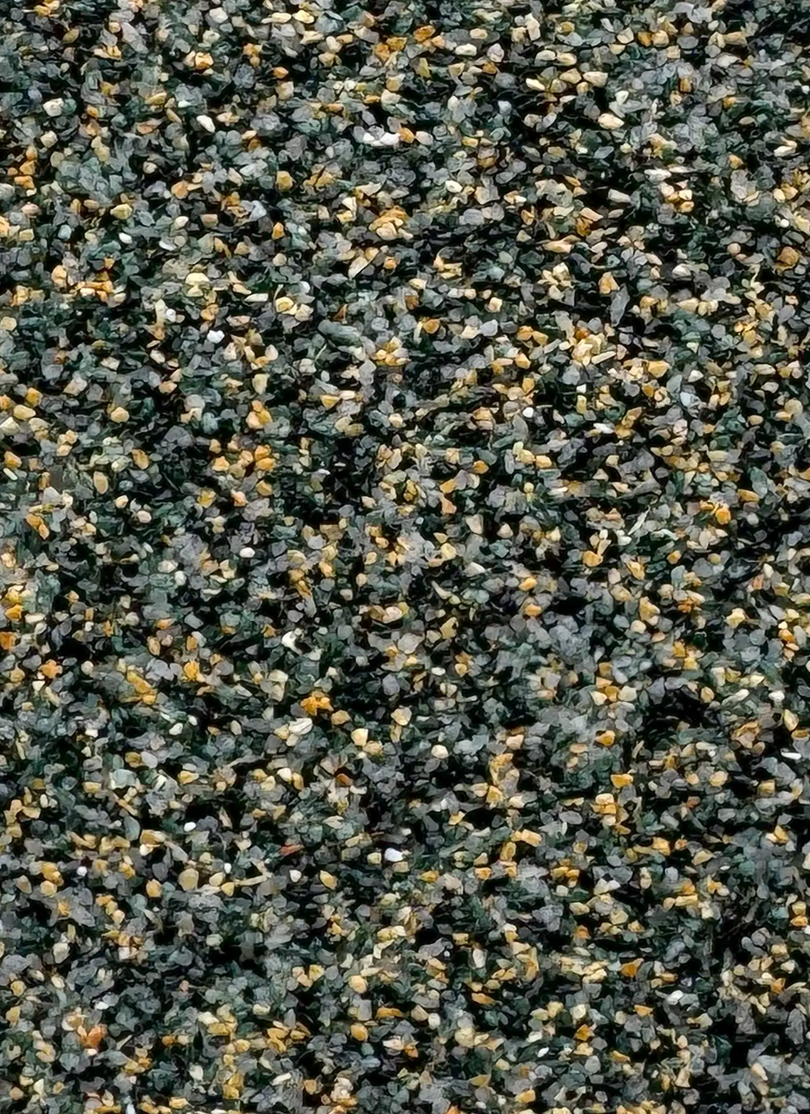 665